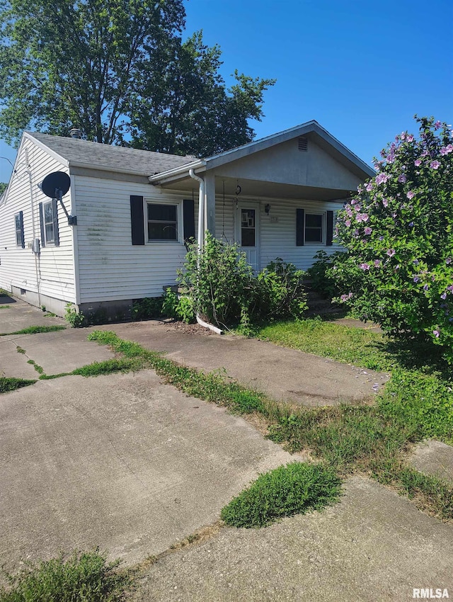 1340 E Ash St, Canton, IL 61520 - view of front facade