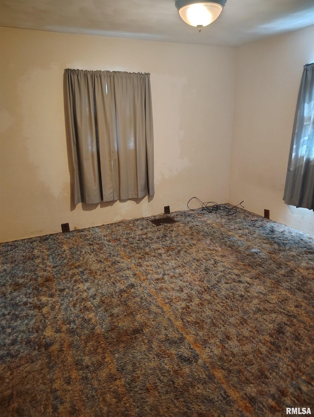 1340 E Ash St, Canton, IL 61520 - view of empty room