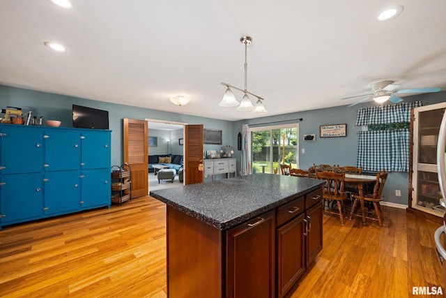 5215 N Sherbrook Ave, Peoria, IL 61614 - photo 9