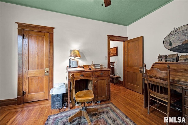 213 S Hanover St, Metamora, IL 61548 - home office with light wood-type flooring