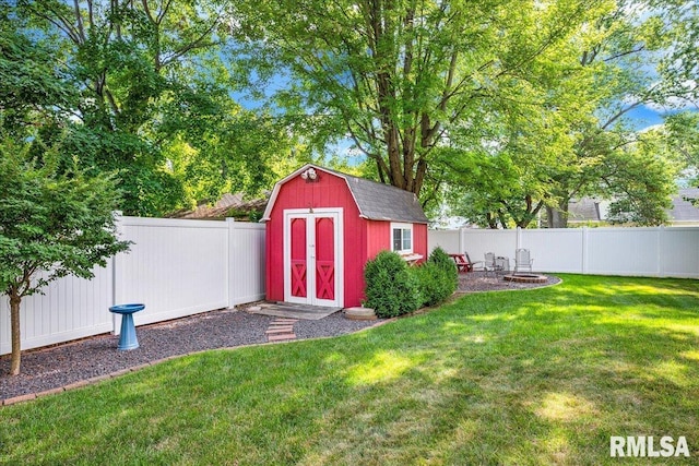 213 S Hanover St, Metamora, IL 61548 - fenced backyard with a shed