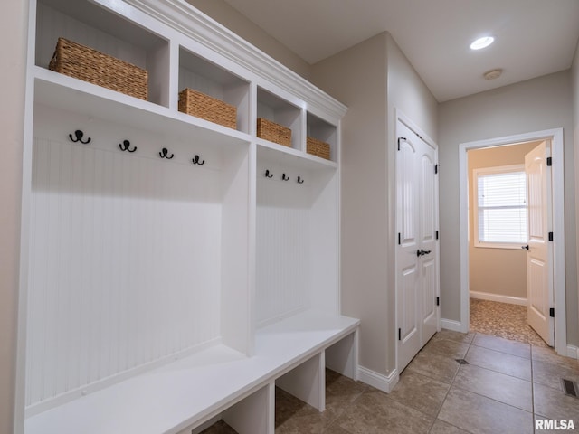 11014 N Saddlehorn Way, Dunlap, IL 61525 - mudroom featuring light tile patterned flooring and baseboards