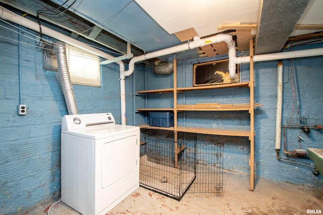 1926 W Callender Ave, West Peoria, IL 61604 - basement featuring washer / dryer