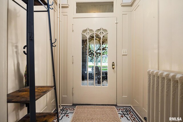 1227 W Barker Ave, Peoria, IL 61606 - doorway with radiator
