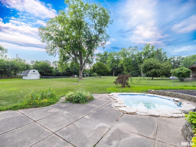 2810 Deveron Cir, Pekin, IL 61554 - swimming pool featuring an outbuilding and a patio