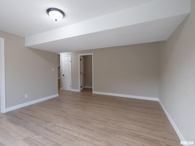 2922 W Larchmont Ln, Peoria, IL 61615 - bonus room featuring stairway and light wood finished floors