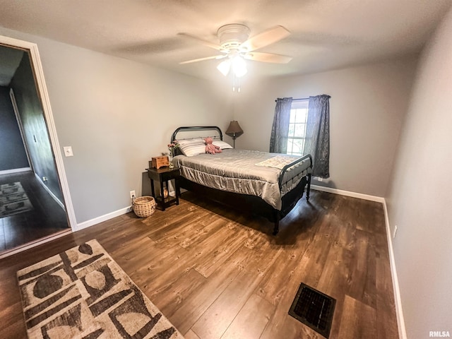 8373 State Route 93rd Rd, Toulon, IL 61483 - bedroom with wood finished floors and ceiling fan