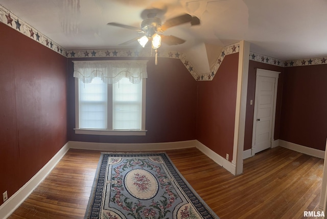 146 W Locust St, Canton, IL 61520 - bonus room featuring ceiling fan and hardwood / wood-style floors