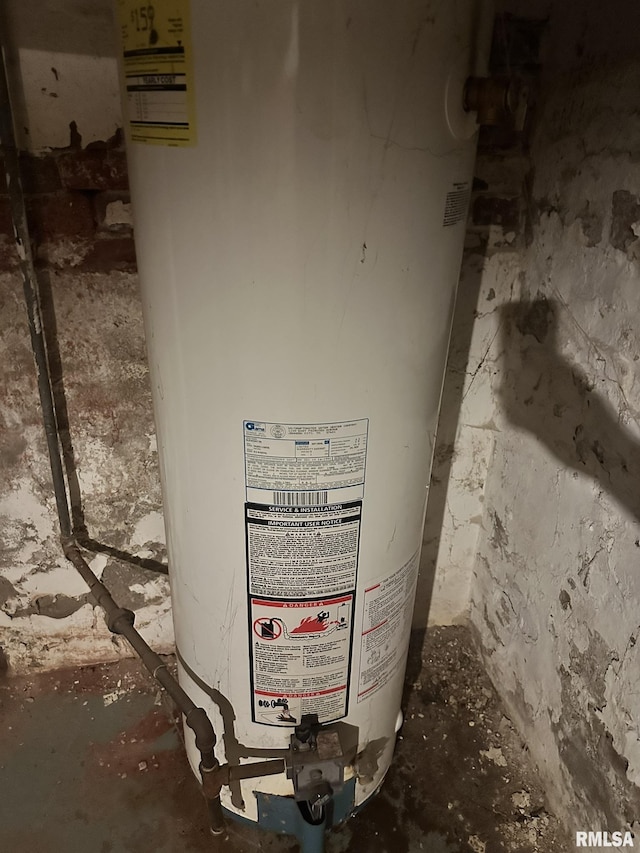 146 W Locust St, Canton, IL 61520 - utilities with gas water heater
