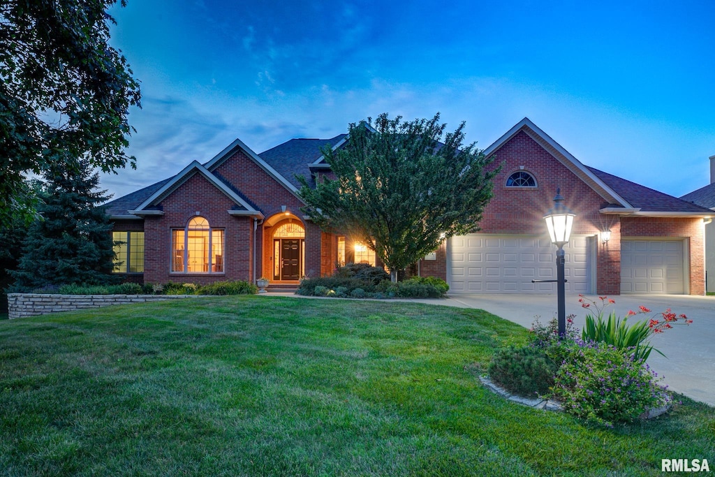 4415 W Longmeadow Ct, Peoria, IL 61615 - photo 1