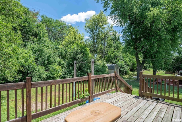 6822 N Kimberly Dr, Peoria, IL 61614 - wooden terrace featuring a yard