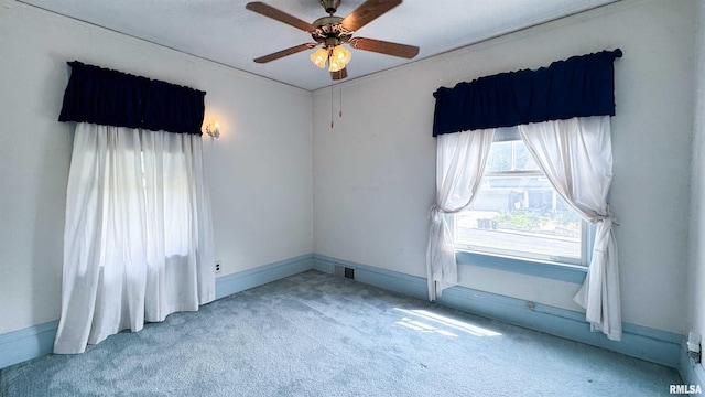 1113 N Summit Blvd, Peoria, IL 61606 - unfurnished room with carpet flooring and ceiling fan