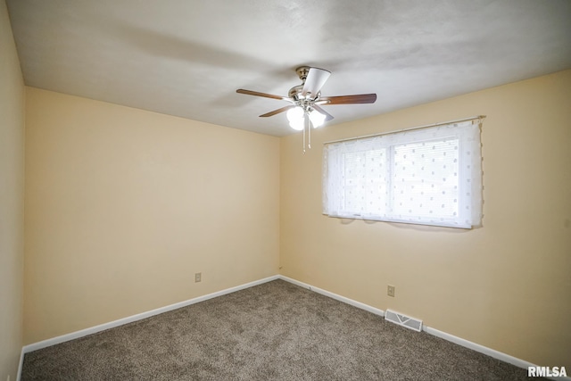 2705 W Millbrook Ct, Peoria, IL 61615 - carpeted empty room with a ceiling fan and baseboards