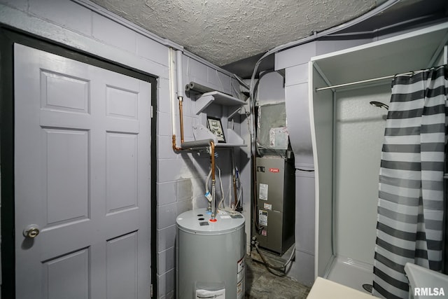 2705 W Millbrook Ct, Peoria, IL 61615 - utility room with electric water heater