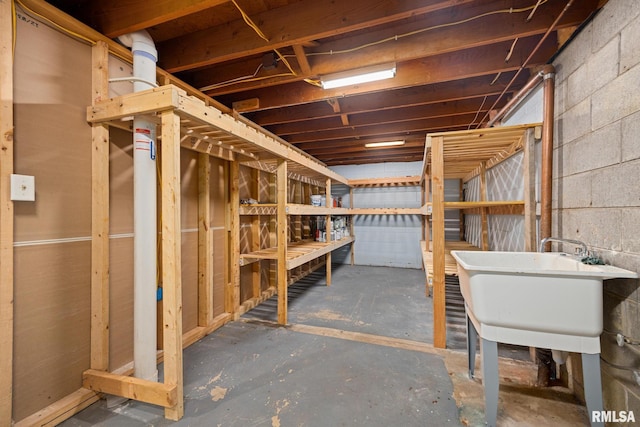 524 Crestview Dr, Metamora, IL 61548 - view of unfinished below grade area
