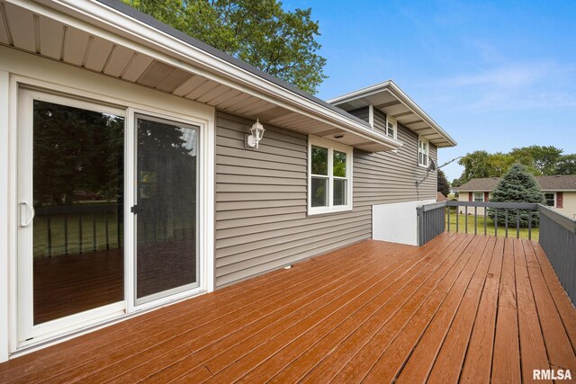524 Crestview Dr, Metamora, IL 61548 - view of deck