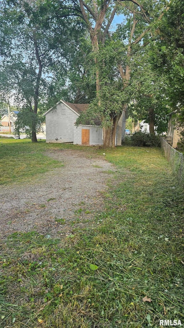 1509 S Western Ave, Peoria, IL 61605 - view of yard