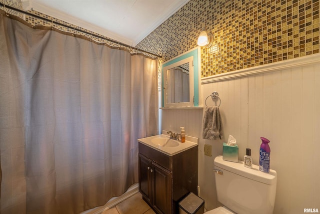 1922 W Rohmann Ave, West Peoria, IL 61604 - bathroom featuring crown molding, vanity, and a shower with curtain