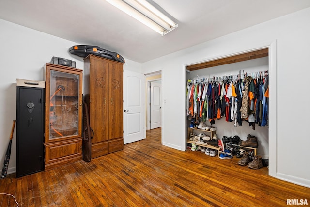 3819 N Saymore Ln, Peoria, IL 61615 - bedroom featuring wood-type flooring and a closet