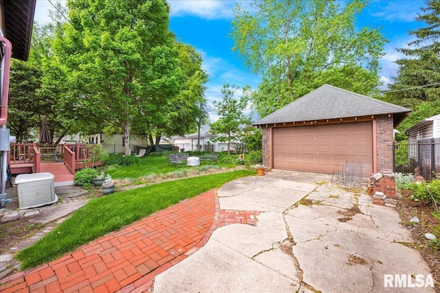1027 N Maplewood Ave, Peoria, IL 61606 - view of detached garage
