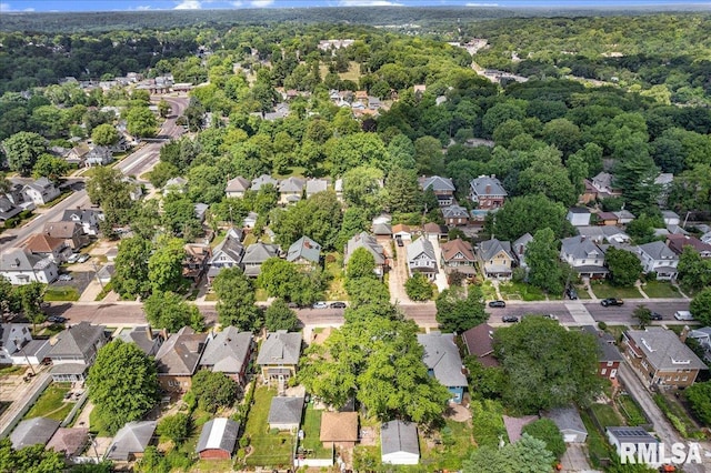 1027 N Maplewood Ave, Peoria, IL 61606 - aerial overview of property's location featuring nearby suburban area