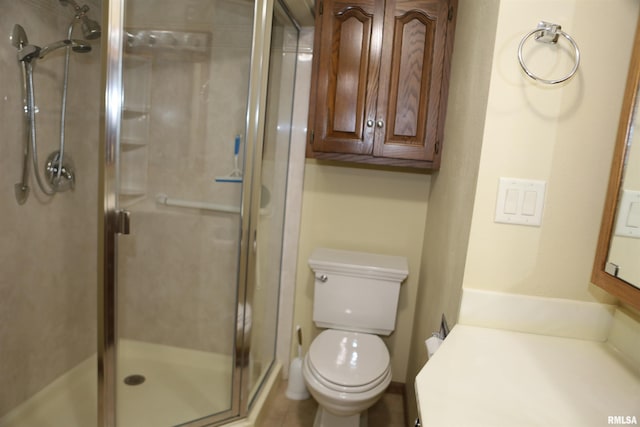 307 N Toepfer St, Tremont, IL 61568 - bathroom with a shower stall