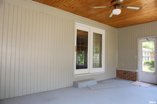 307 N Toepfer St, Tremont, IL 61568 - view of exterior entry featuring ceiling fan and a patio