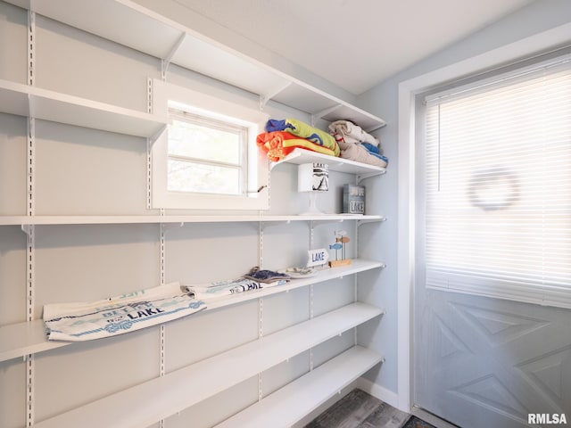 6334 Macs Rd, Manito, IL 61546 - view of pantry