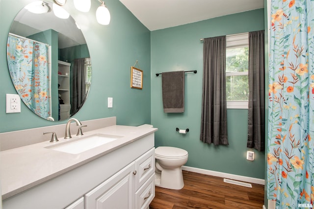 499 Goodsill Dr, East Galesburg, IL 61430 - full bath with vanity and wood finished floors