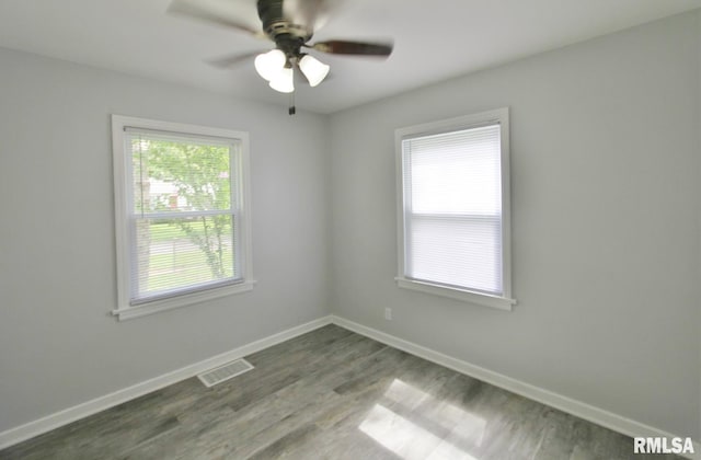 1023 S Tonti Cir, Peoria, IL 61605 - photo 15