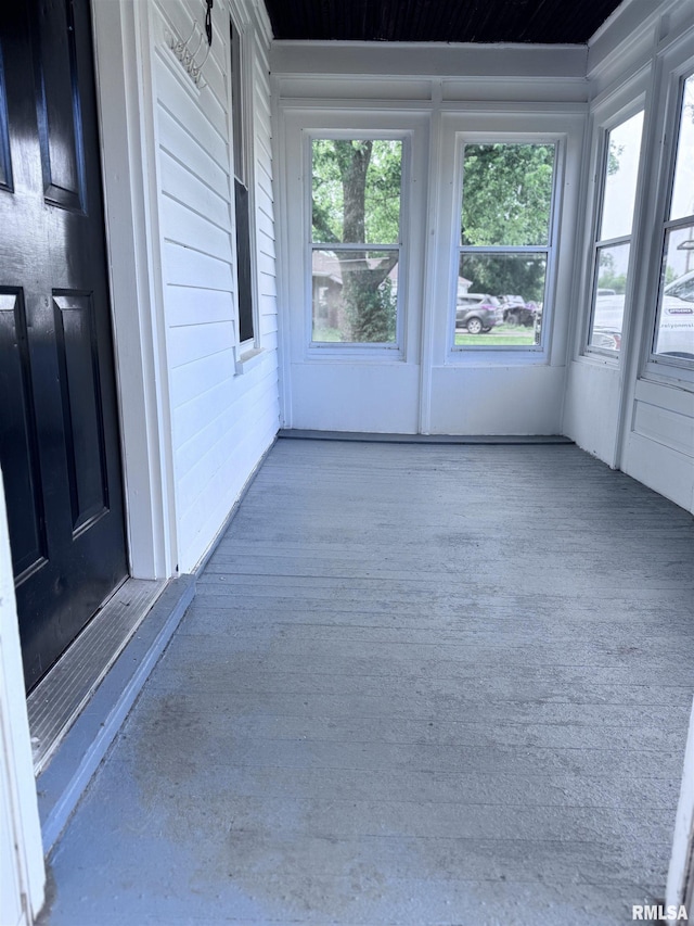 1807 N 5th St, Chillicothe, IL 61523 - unfurnished sunroom featuring french doors