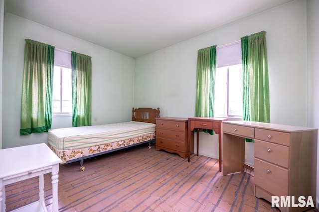 1425 Arthur St, Pekin, IL 61554 - bedroom with wood finished floors