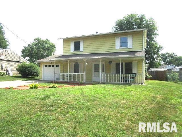 1702 Florence Ave, Pekin, IL 61554 - photo 1