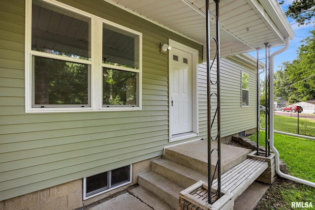 117 Hazel Ct, Creve Coeur, IL 61610 - entrance to property