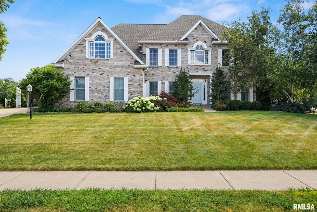 10703 Trails Edge Dr, Peoria, IL 61615 - photo 1