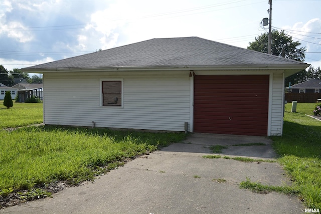 651 N Washington St, Bushnell, IL 61422 - photo 3