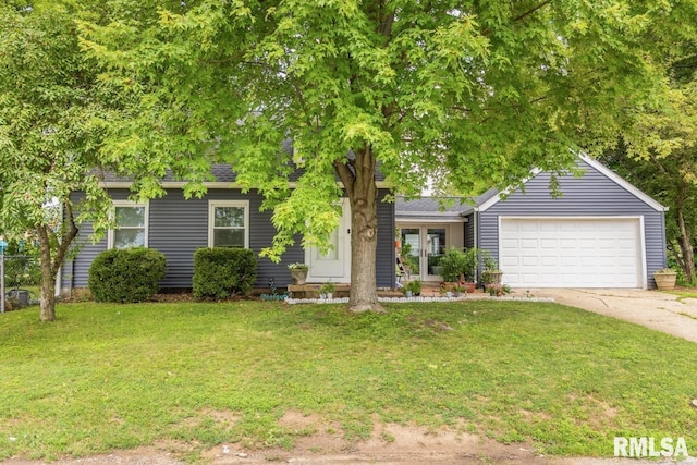 109 E Frances Ave, Peoria, IL 61614 - photo 1