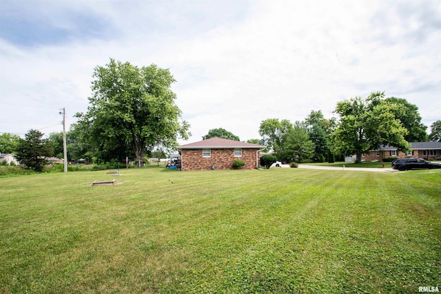 337 N Dr, Morton, IL 61550 - view of grassy yard