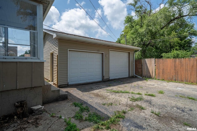 339 Herman St, Pekin, IL 61554 - view of detached garage