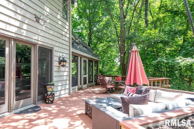 408 W Ravinwoods Rd, Peoria, IL 61615 - view of patio / terrace with an outdoor living space and outdoor dining space