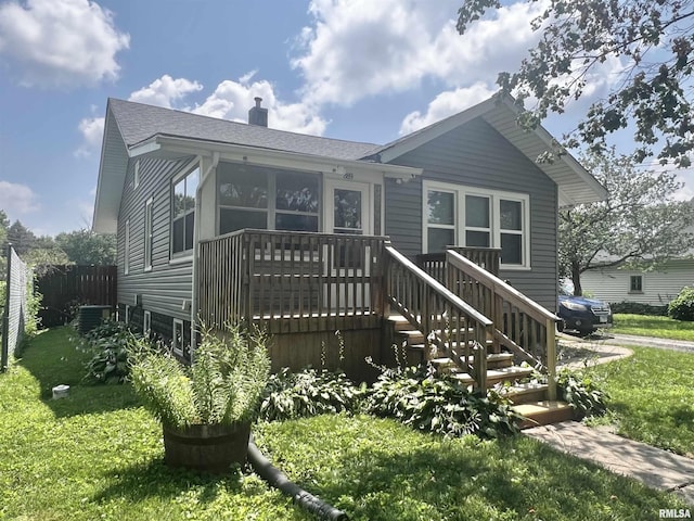 889 S Chambers St, Galesburg, IL 61401 - photo 1