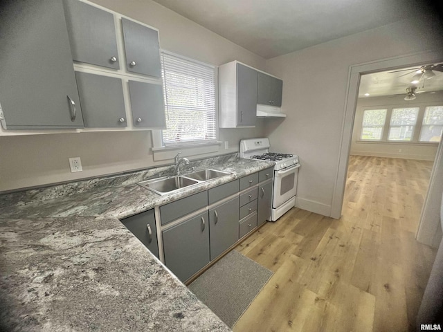 889 S Chambers St, Galesburg, IL 61401 - photo 9