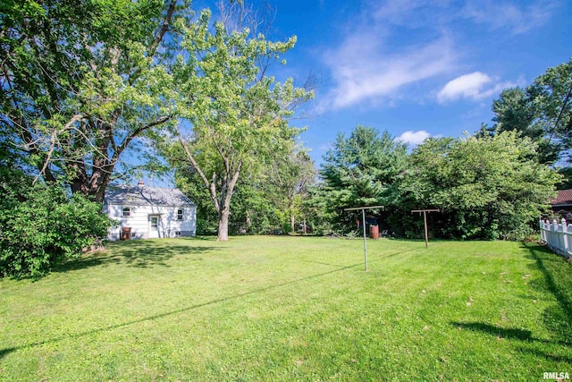 212 Esser St, Washington, IL 61571 - photo 30