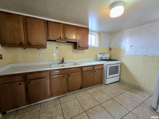 1403 W Main St, Peoria, IL 61606 - photo 30