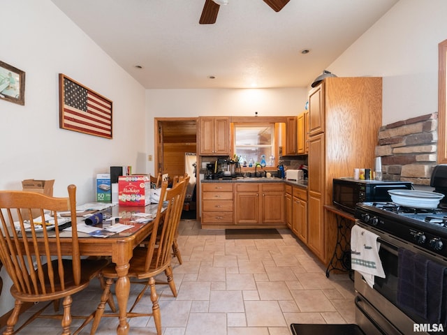 718 W 3rd St, Wenona, IL 61377 - photo 13