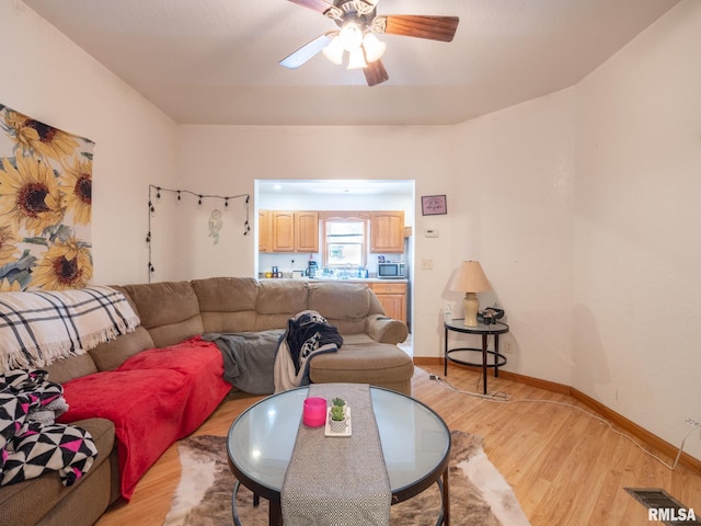 718 W 3rd St, Wenona, IL 61377 - photo 30