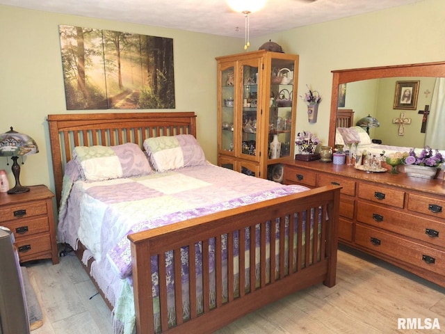 757 W Locust St, Canton, IL 61520 - photo 23