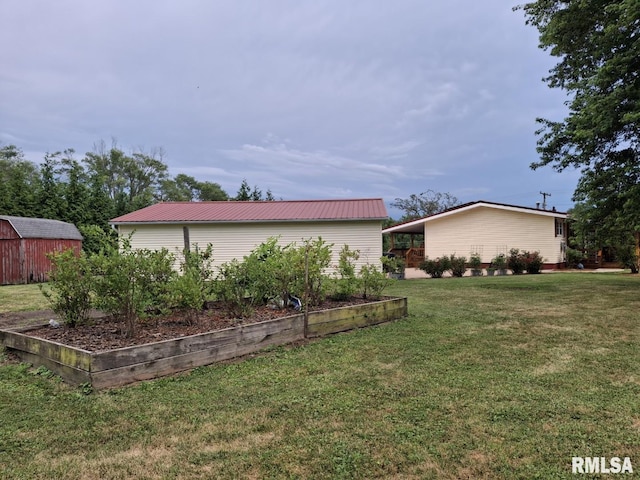 757 W Locust St, Canton, IL 61520 - photo 42