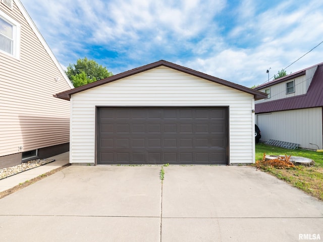 507 N Madison St, Washburn, IL 61570 - photo 2