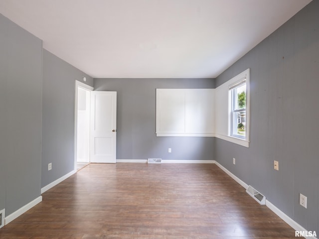 507 N Madison St, Washburn, IL 61570 - photo 7